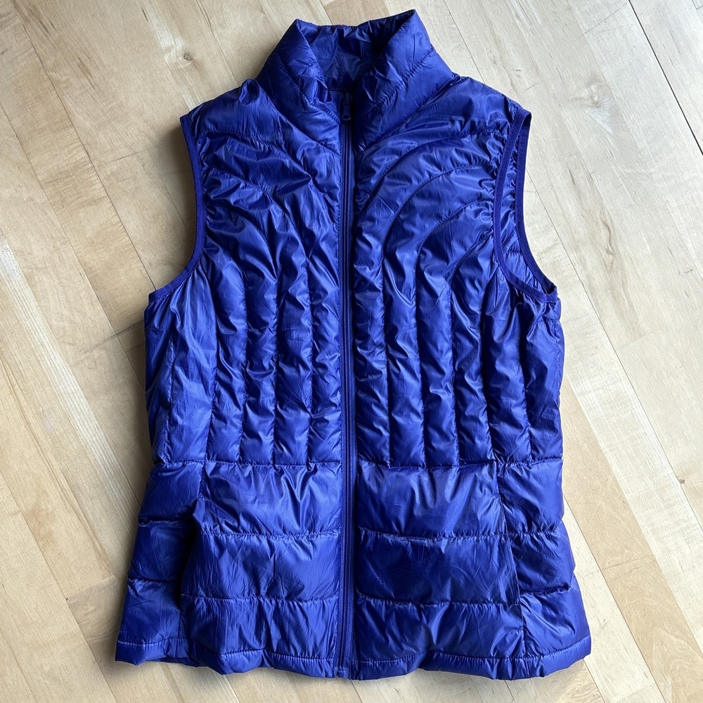 Be Inspired Down Packable Vest Purple Medium Puffer Quilted Lightweight Hiking